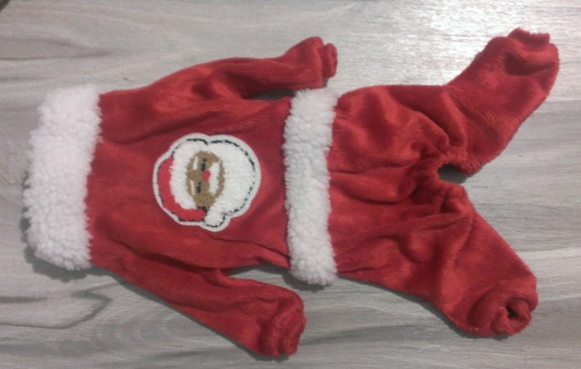 Новогодний костюм для маленькой собаки - комбинезон Санта