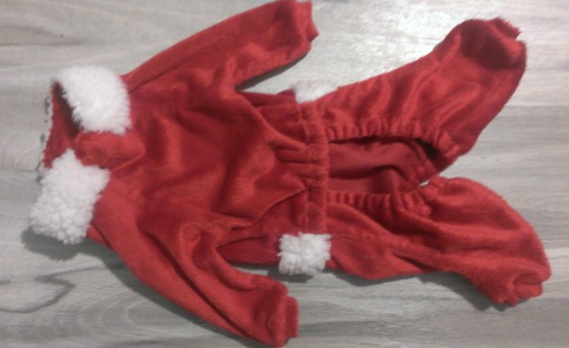 Фото 2. Новогодний костюм для маленькой собаки - комбинезон Санта