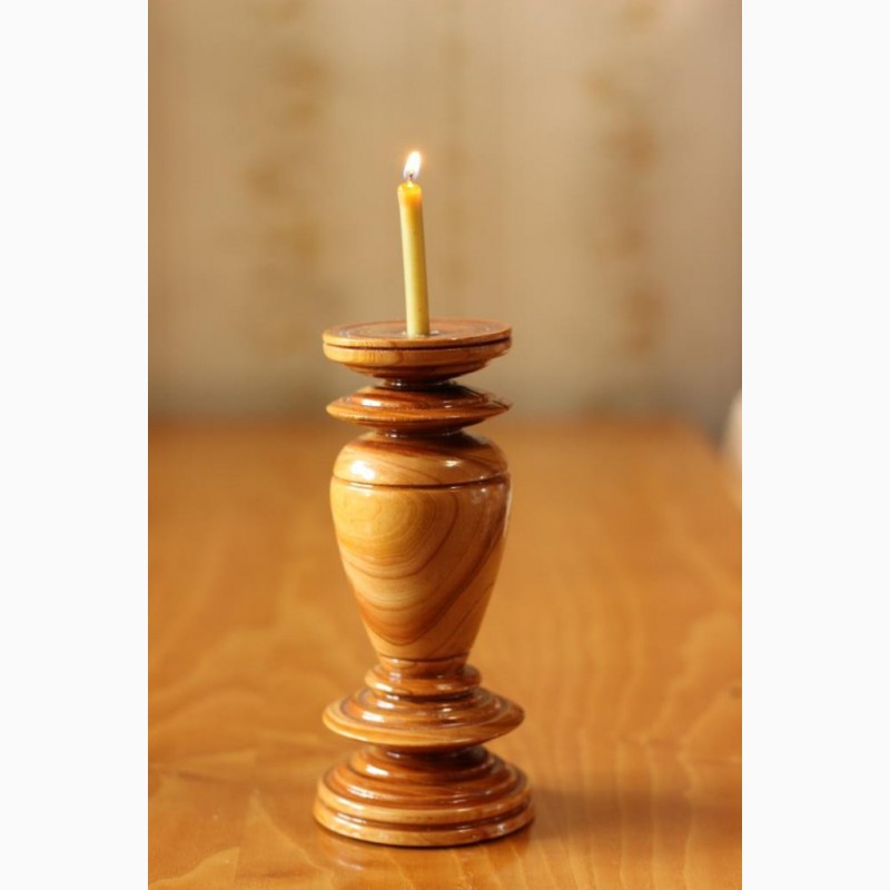 Фото 15. Деревянный подсвечник для тонкой церковной свечи, отличный подарок